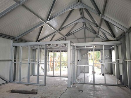 Opslag &amp; werkplaats 7x14m te Arkel 