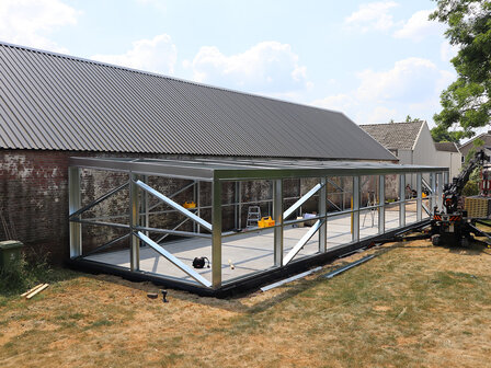 Staalframe lessenaarsdak Multi Loods