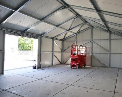 Garage 8x12m te Lelystad