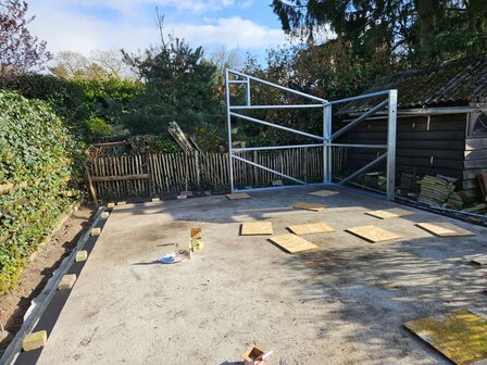 Hobby &amp; Ateliergebouw 5.7x7.2m te Driebergen - in aanbouw-