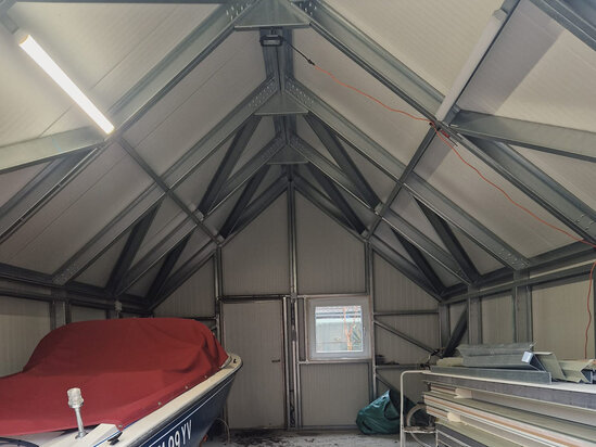 Binnenzijde Multi Loods 5x8m