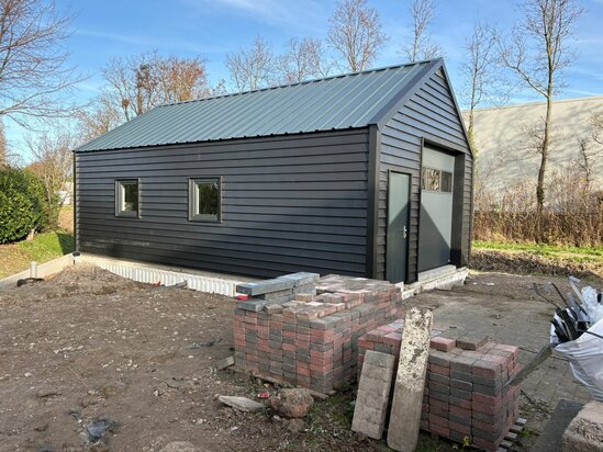 Opslag & Werkplaats 6x10m te Ouddorp