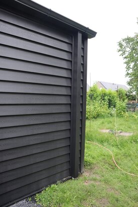 Staalrabat omlijsting hemelwaterafvoer Multi Loods