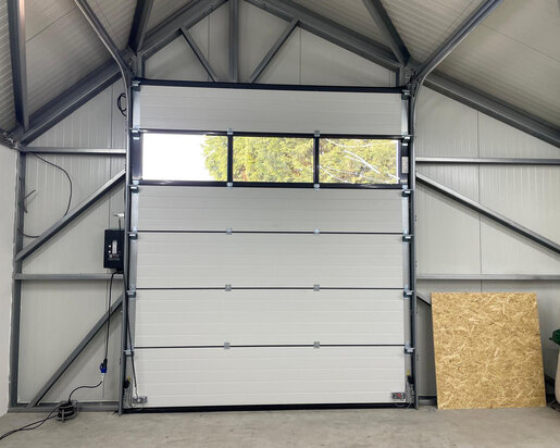 Opslag & Werkplaats 7x14m te Arkel 