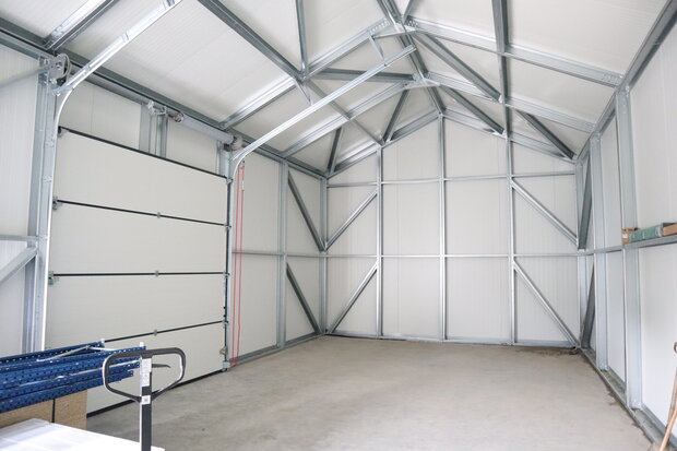 Opslag & Werkplaats 6x12m te Oostkapelle