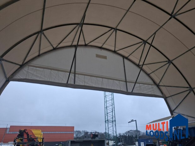Zadeldak container/ bunkeroverkapping 4x6m