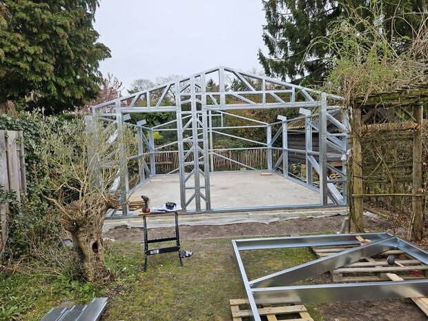 Hobby & Ateliergebouw 5.7x7.2m te Driebergen - in aanbouw-