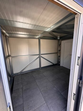 Berging 3x4m te Spijkenisse