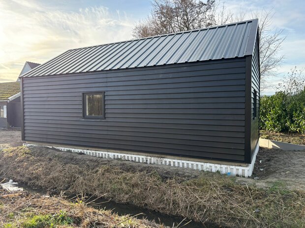 Opslag & Werkplaats 6x10m te Ouddorp