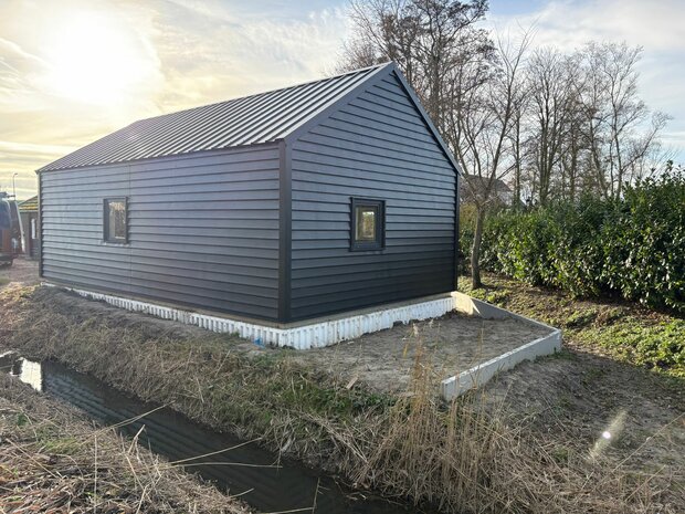 Opslag & Werkplaats 6x10m te Ouddorp