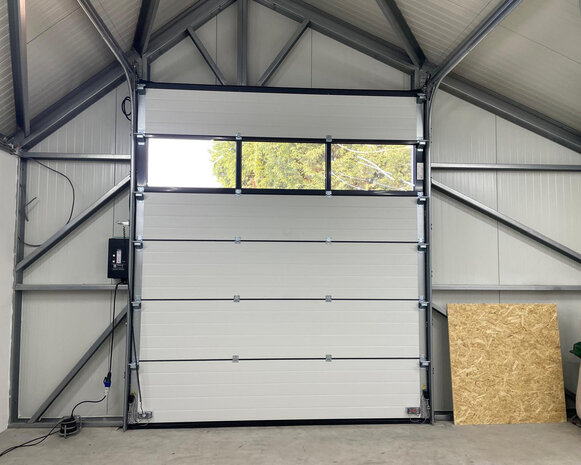 Opslag & Werkplaats 7x14m te Arkel 