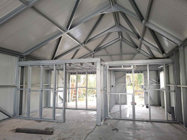 Opslag & Werkplaats 7x14m te Arkel 