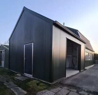 Zadeldak loods 5x6m | Diverse goot-/nokhoogtes | Vanaf € 16.657,- excl. BTW Zadeldak loods 5x6m | Diverse goot-/nokhoogtes | Vanaf € 16.657,- excl. BTW
