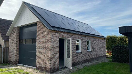 BLOG | Zonnepanelen op een Multi Loods BLOG | Zonnepanelen op een Multi Loods