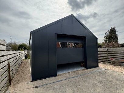 Opslag & Werkplaats 6x11m te Nieuw-Buinen