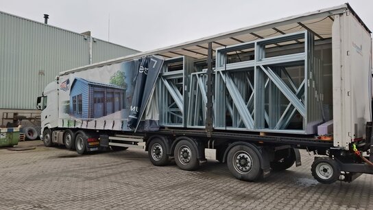 Frame geprefabriceerd geleverd  