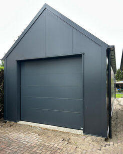 Opslag & Werkplaats 5x12m te Yde